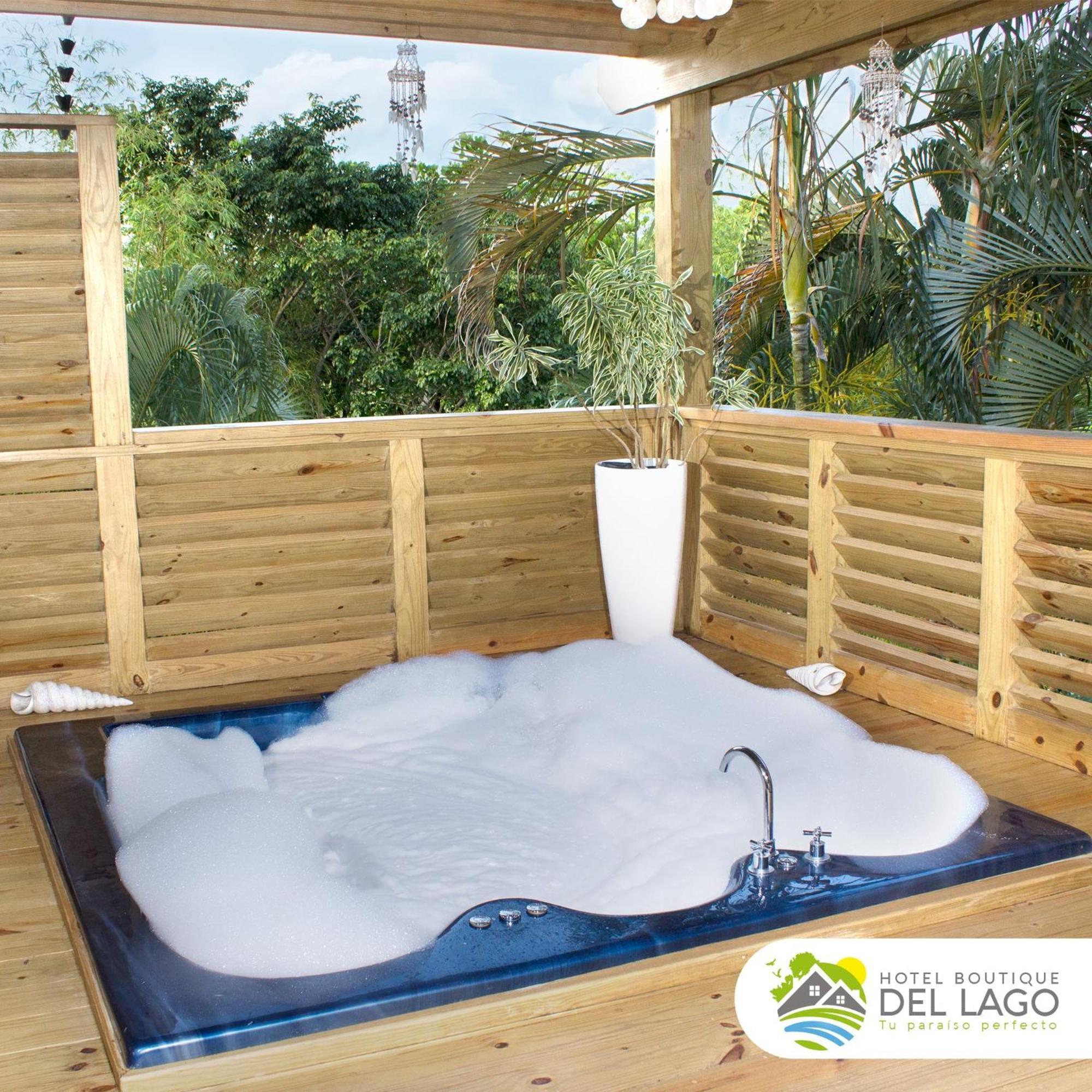 Hotel Boutique Del Lago 纳瓜 外观 照片